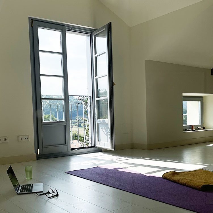 Salón de yoga